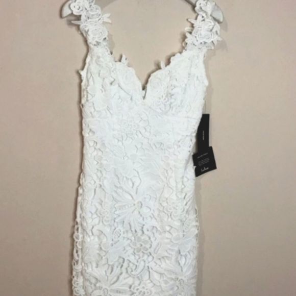 Lulu’s Venice Vila Lace Dress. NEW - Picture 10 of 12